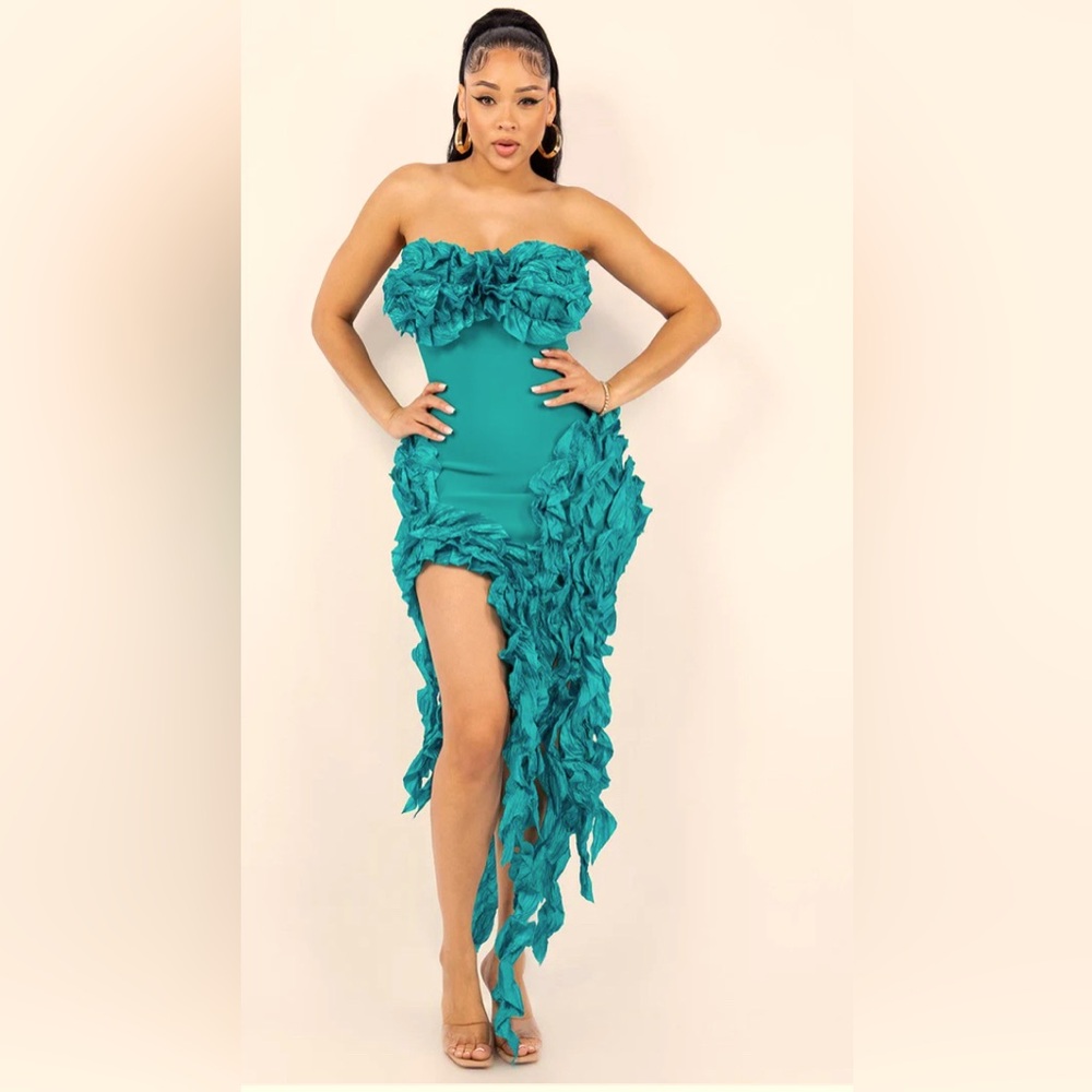 MICAS Ruffled Fringe Strapless Midi Prom Dress